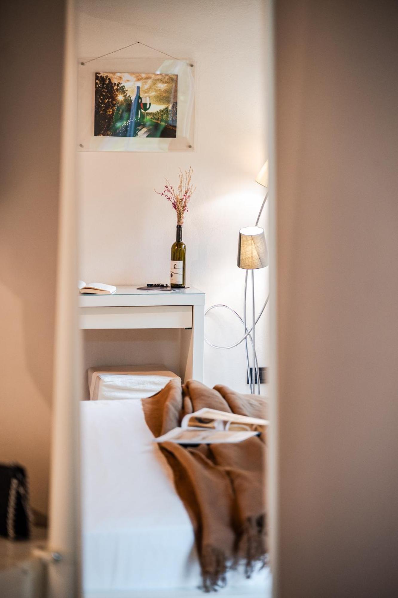 Emilio'S Rooms カステルヴェトロ・ディ・モーデナ エクステリア 写真